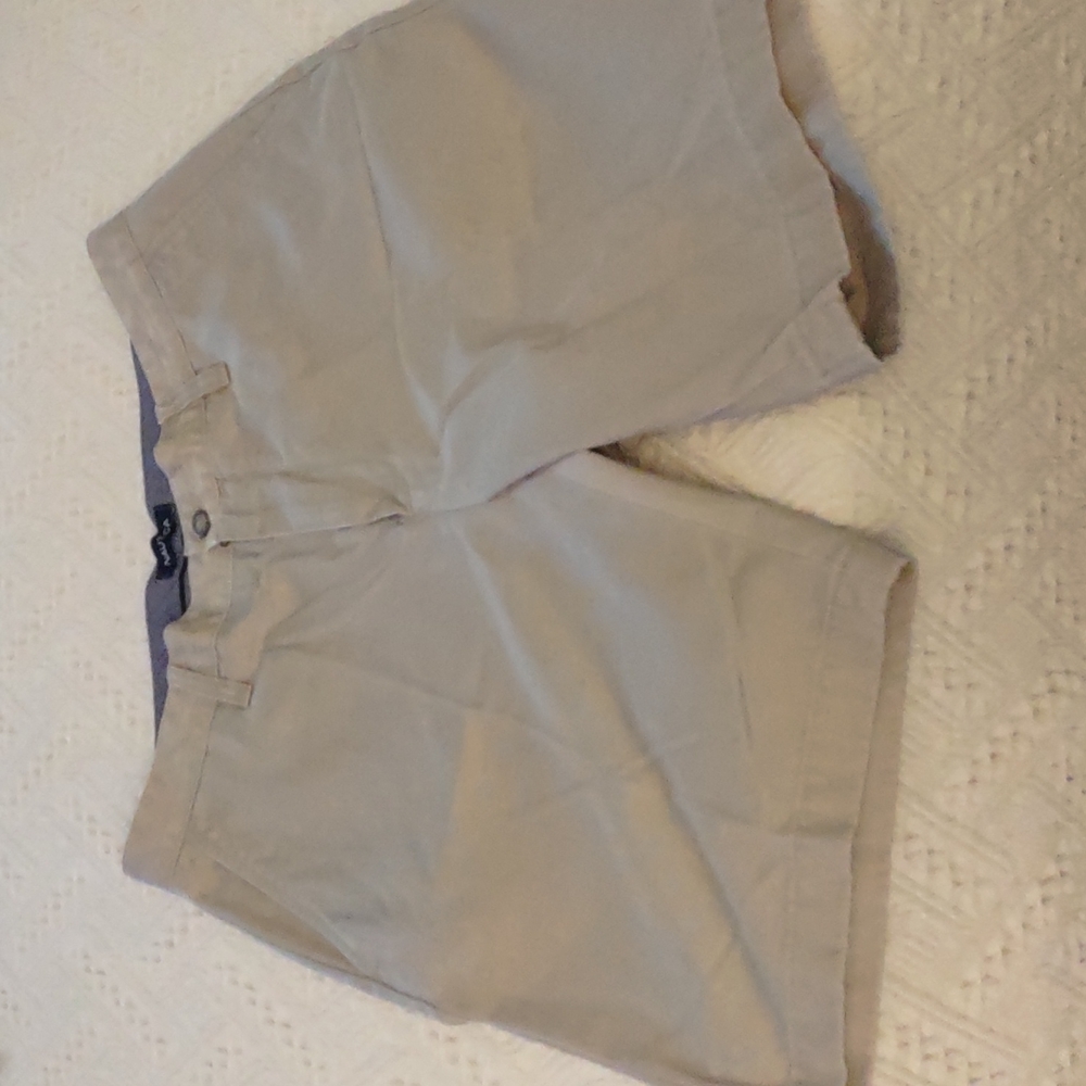 Nautica Tan Khakis shorts